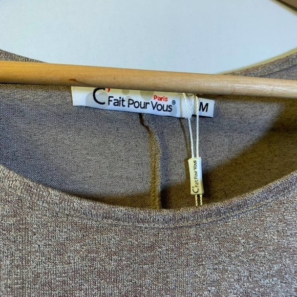 5/ $25 C'Fait Pour Vous Paris Sleeveless Brown Top M - Picture 2 of 11